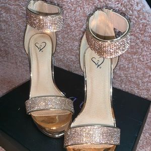 Kelly Rose Gold Heels